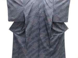 未使用品　仕立て上がり　花車模様織り出し本場泥大島紬着物アンサンブル